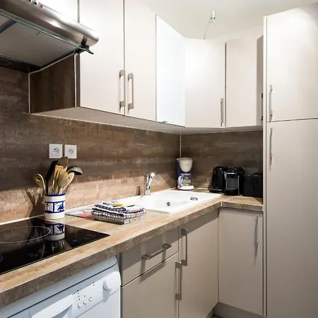 Marine Proche Du Port Avec Terrasse *