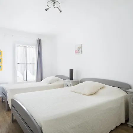 Appartement Marine Proche Du Port Avec Terrasse